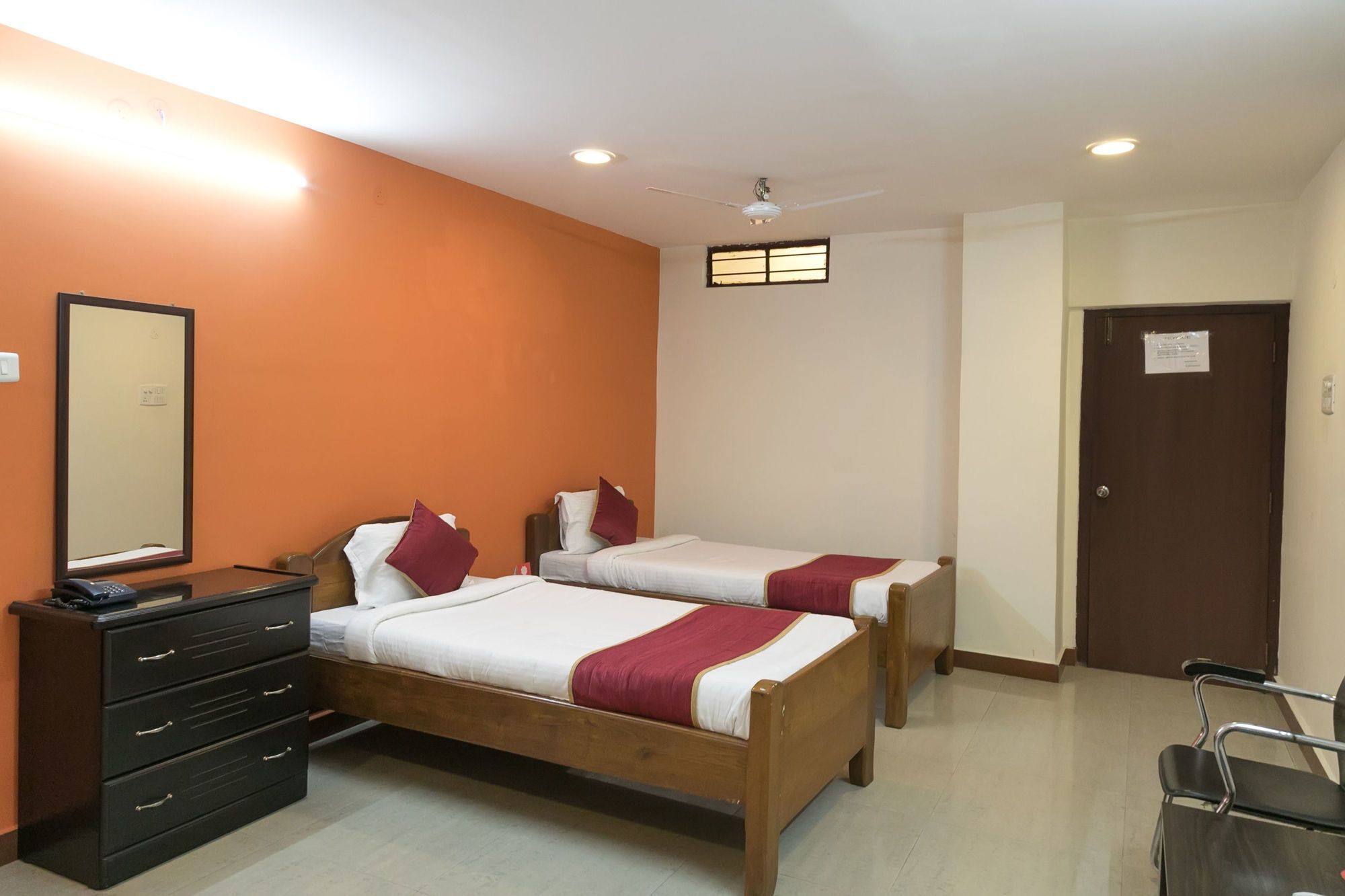 Oyo 3608 Hotel Sun City Guwahati Zewnętrze zdjęcie